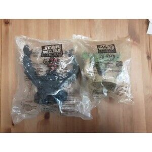 Vintage 1999 Star Wars Phantom Menace Episode 1 Yoda and Darth Maul Cup & Topper